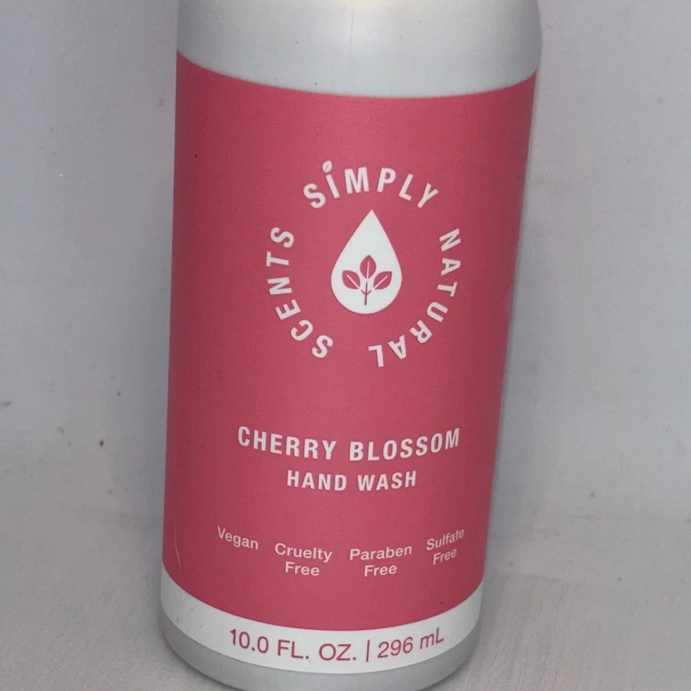 Simply Natural Scents Vegan cherry blossom 10oz Pump Hand Wash NWT
